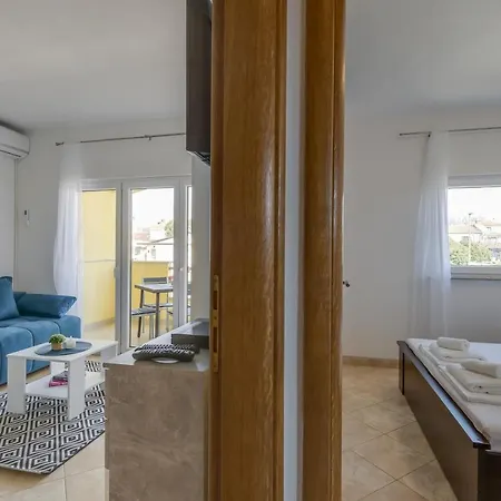 Apartment Rondine - Happy Novigrad (Istria)