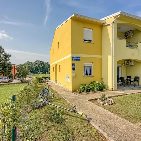 Rondine - Happy Apartment Novigrad (Istria)